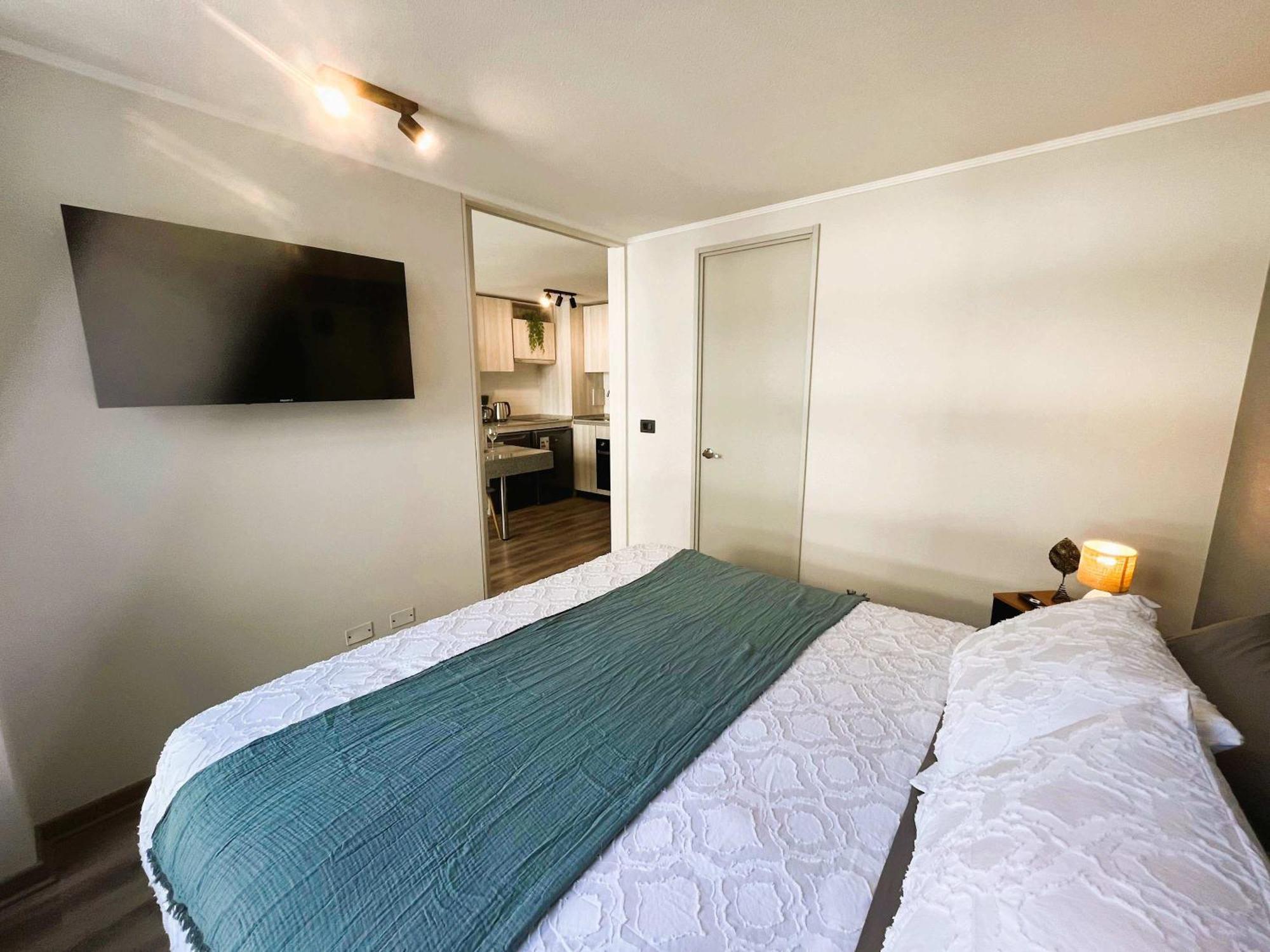 Hom I Renovado Depto 1d1b En Metro Parque Almagro Apartamento Santiago